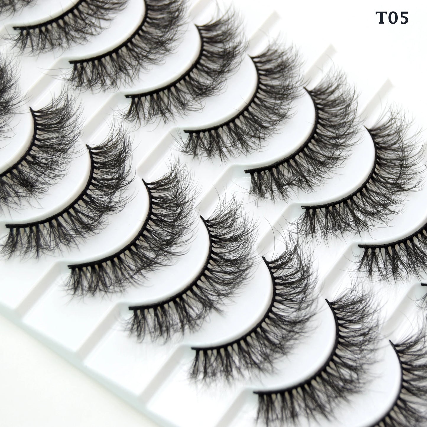VelvetHalo Lashes image 4